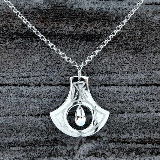 Kaulakoru Giella 32